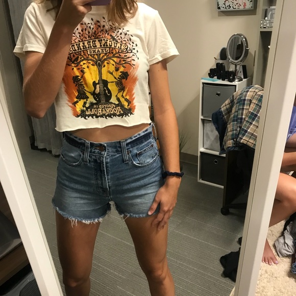 Lucky Brand Graphic Cropped Tee - Picture 2 of 6